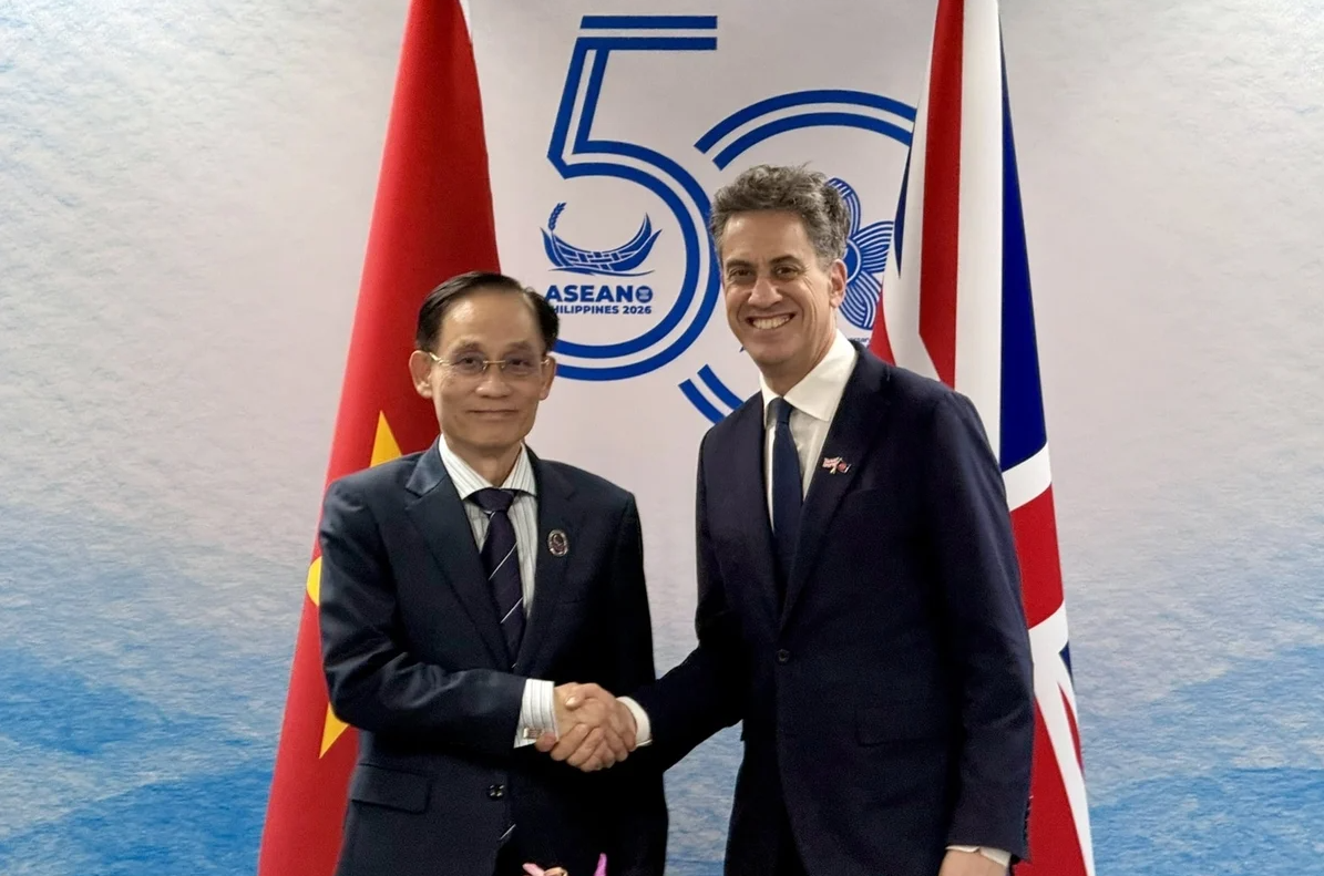 ASEAN, UK expand cooperation on climate action and energy security
